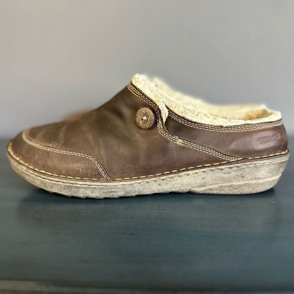 Teva Leather Shearling Slip On Brown - Picture 4 of 8